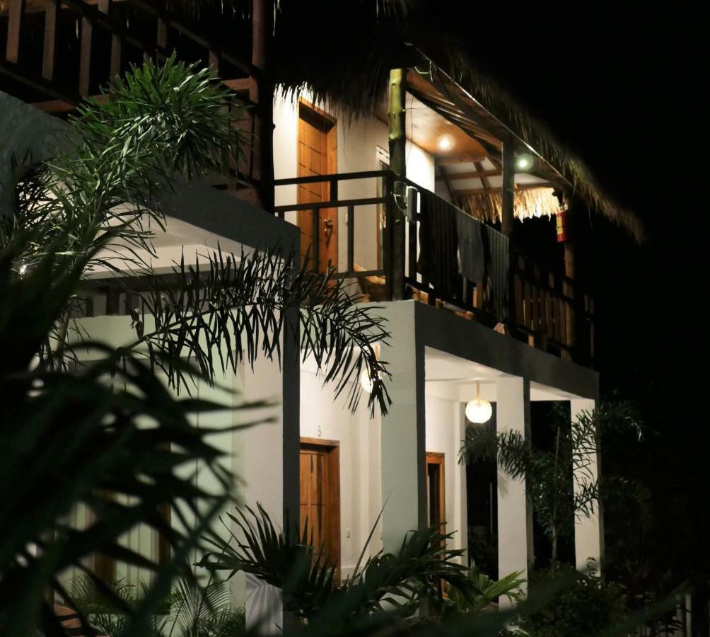 Hotel El Jardin De Shambala Gili Air Exterior foto